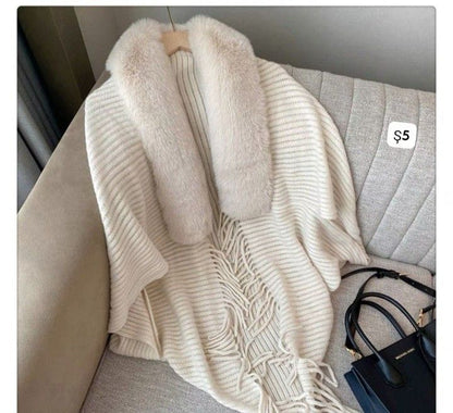 Premium Casual Faux Fur Collar Cardigan Poncho